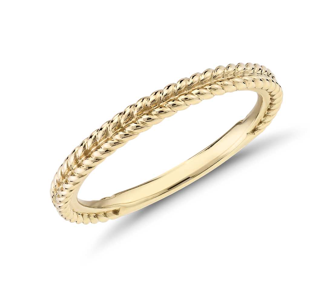 Обручальное кольцо из золота 750 пробы
