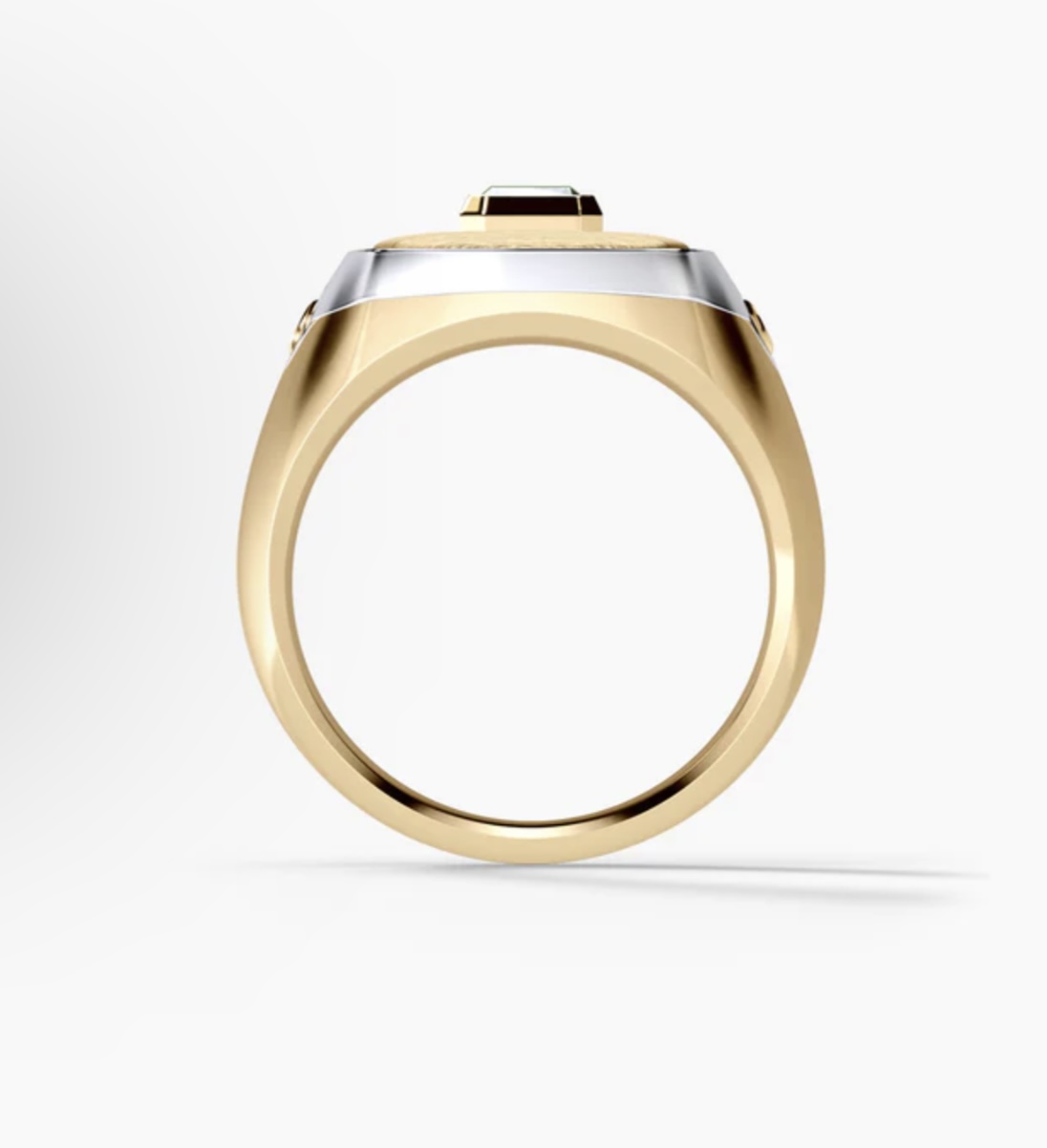 Мужское кольцо с бриллиантом(0,15 ct.) из золота и платины 