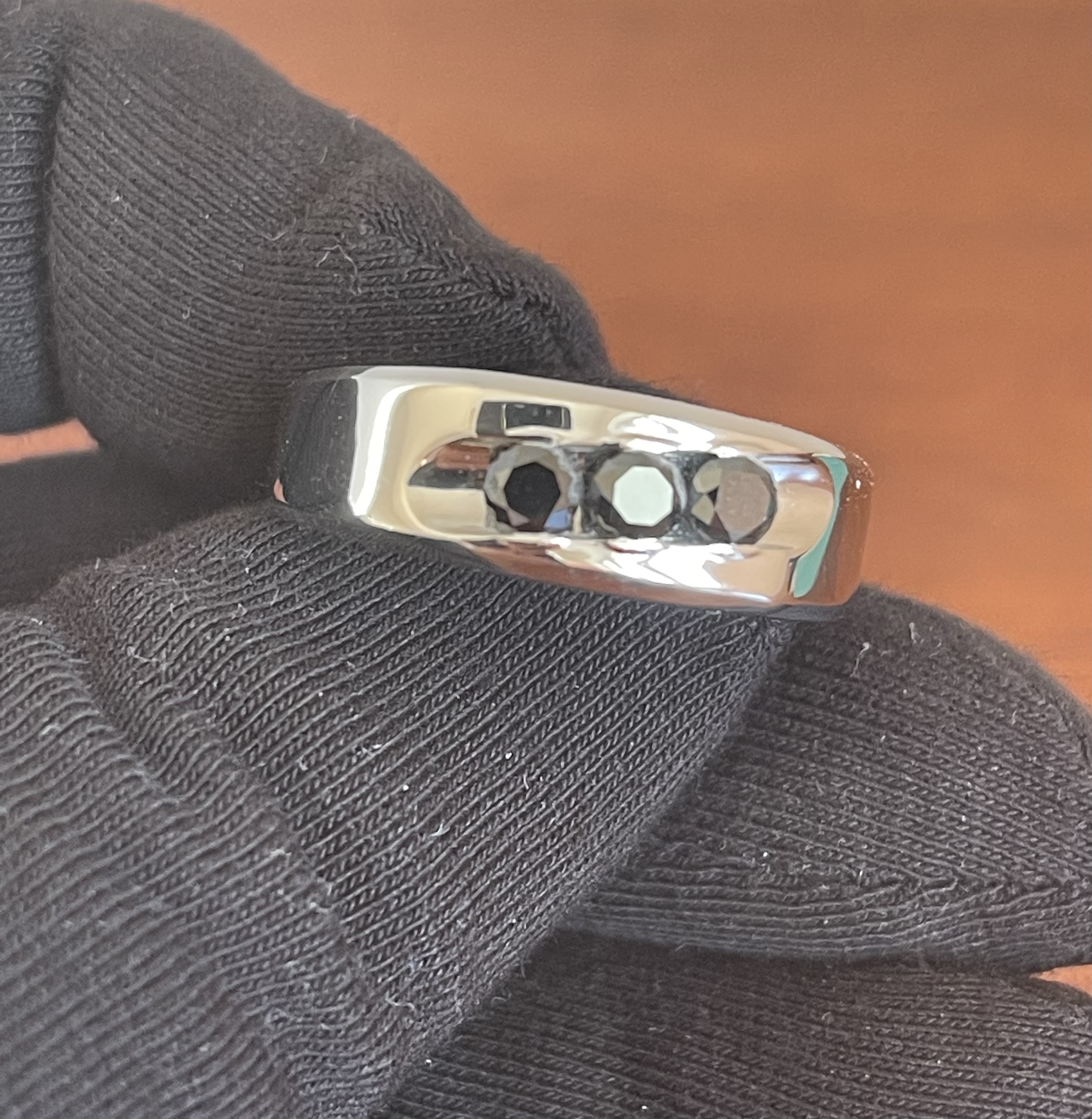 Мужское кольцо с черными бриллиантами(0,42 ct) из платины 