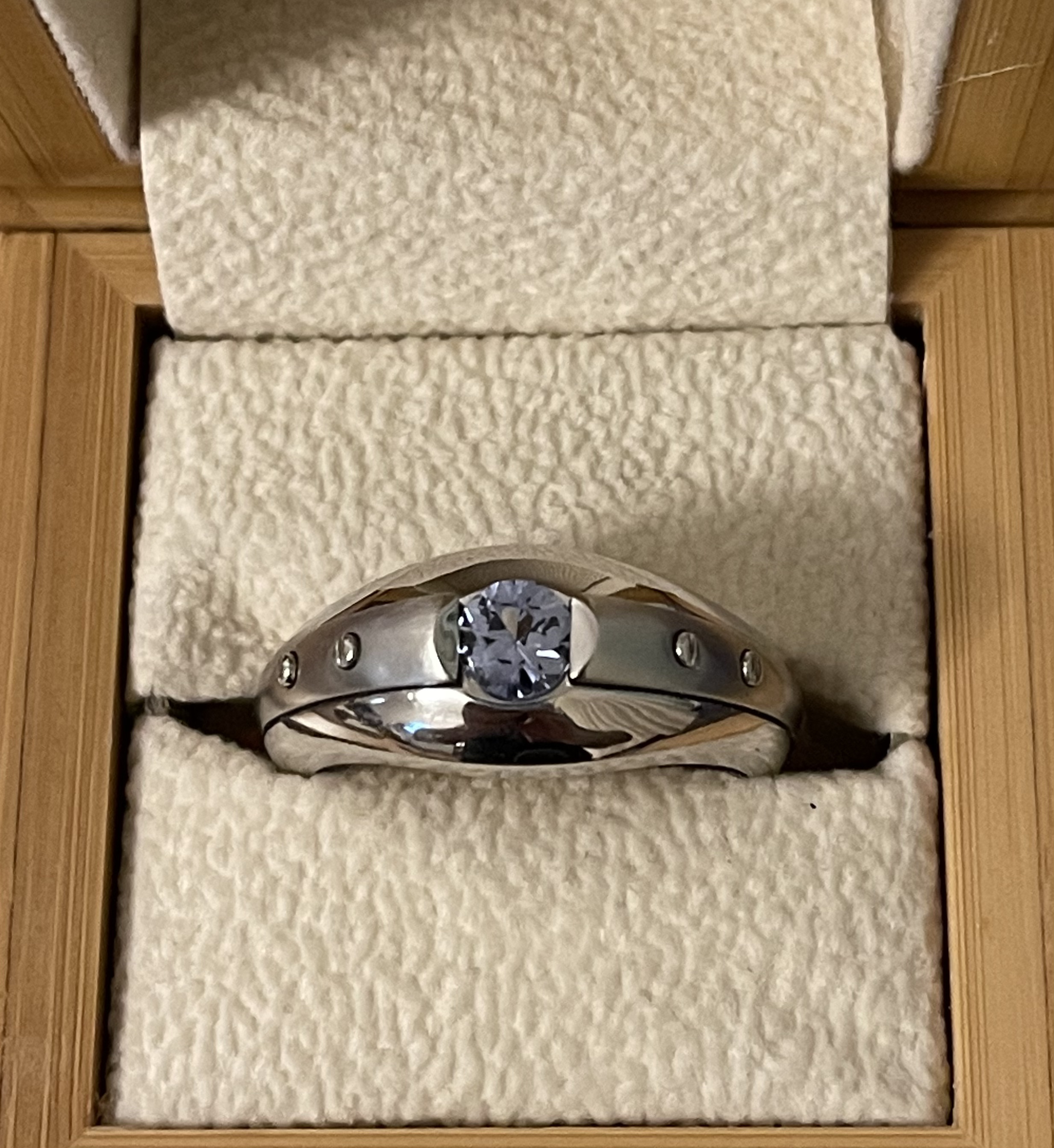 Мужское кольцо с сапфиром(0,90 ct.) из палладия 850пробы