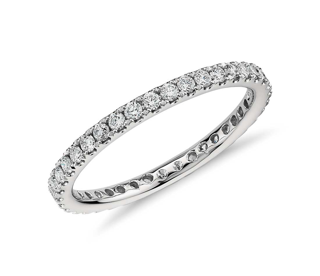 Обручальное кольцо из платины с бриллиантами(0,64 ct.)