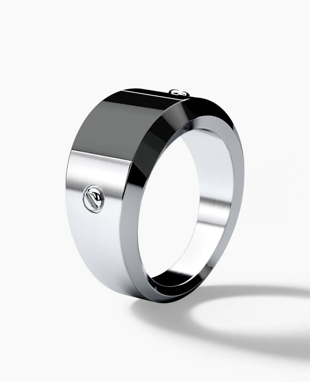 Мужское кольцо с чёрным ониксом из платины 950 пробы