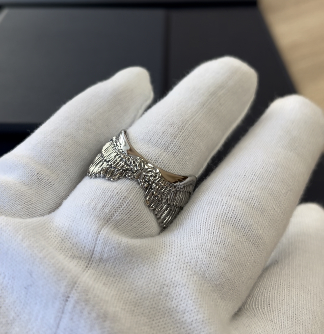 Мужское кольцо «Крылья Ангела» из золота 585 пробы