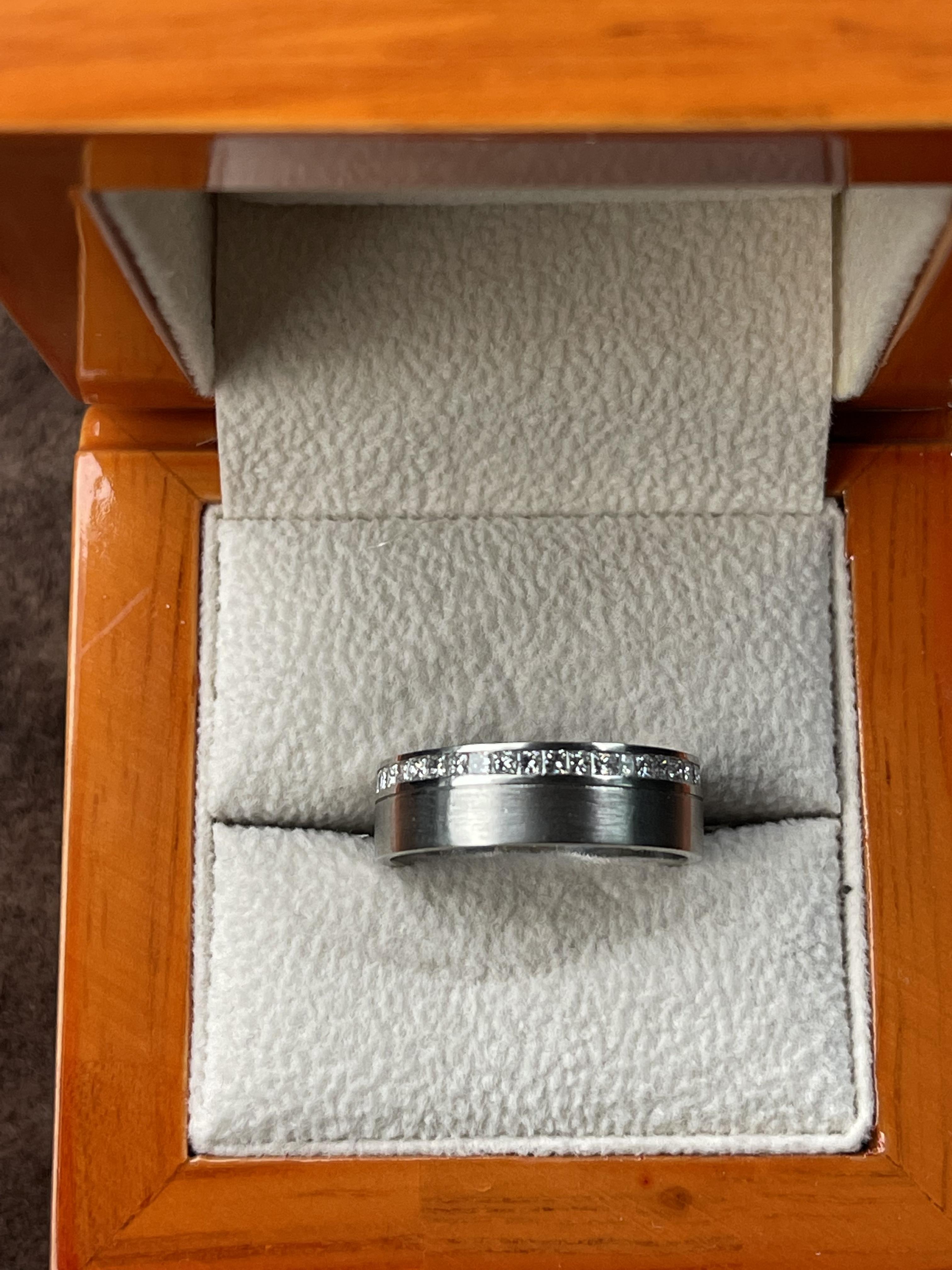 Обручальные кольца с бриллиантами(2,10 ct.) из платины 950 пробы 